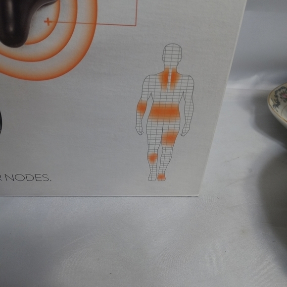 Sharper IMAGE DEEP TISSUE PERCUSSION MASSAGER - Picture 2 of 10